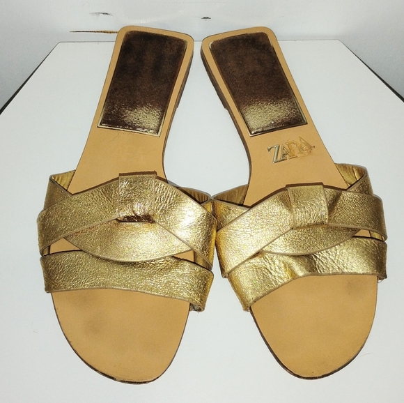 Zara Shoes - GOLD ZARA SLIDES